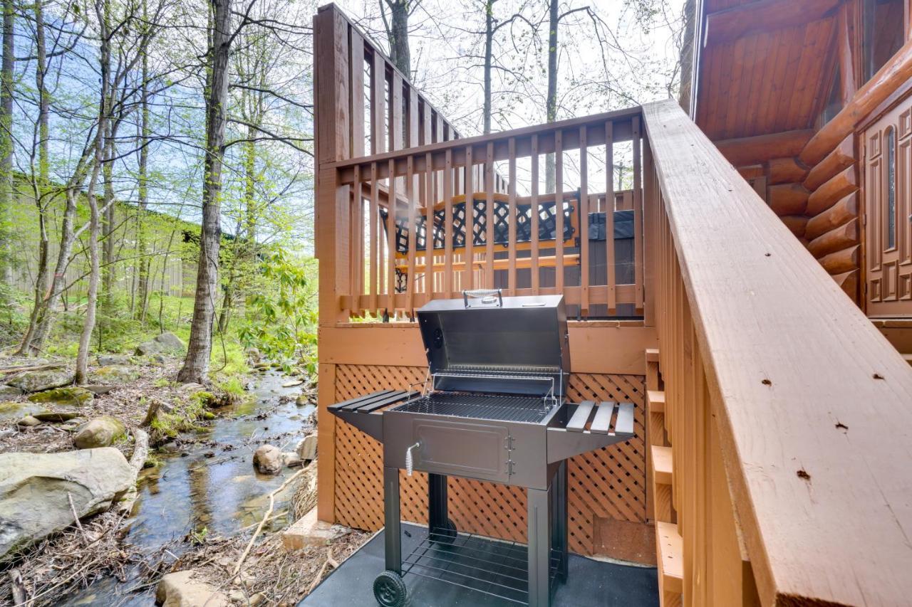 Lovely Gatlinburg Cabin With Private Hot Tub! Ngoại thất bức ảnh