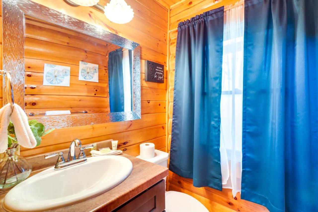 Lovely Gatlinburg Cabin With Private Hot Tub! Ngoại thất bức ảnh